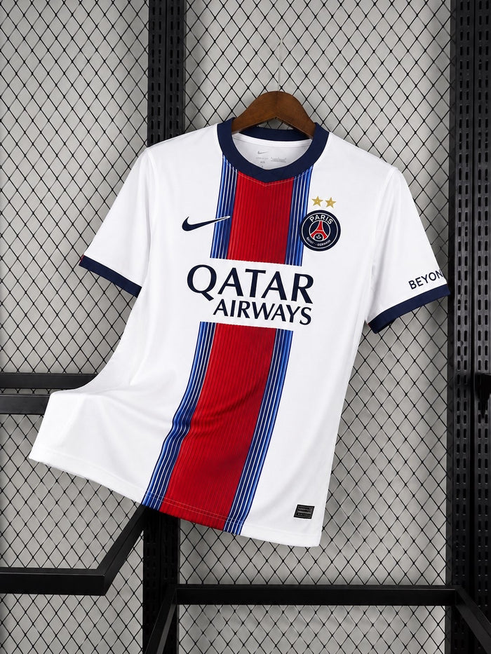 Maillot extérieur PSG 2026/2027 exterieur blanc avec 2 étoiles