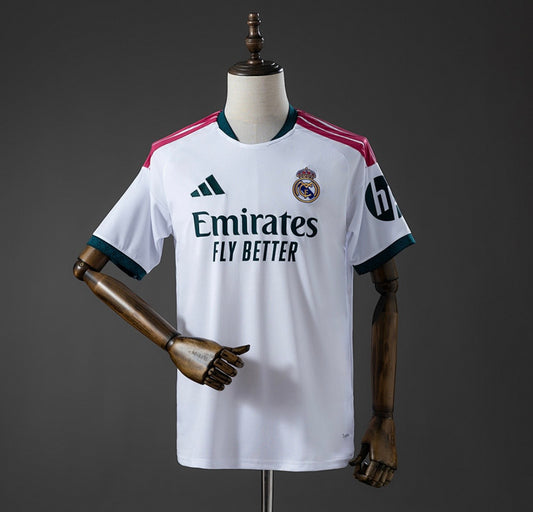 Maillot Real Madrid domicile 26/27 blanc