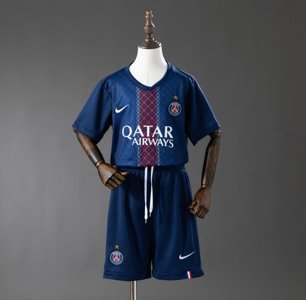 Maillot du PSG domicile 2026 bleu avec étoile pour enfants